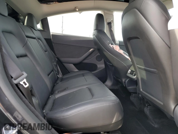 2024 Tesla Model Y Long Range with VIN 7SAYGDEE8RF089456, listed as a Copart auction lot 85521934 with 13,837 mi miles and Salvage title. Bid and sale history available at DreamBid. Image 12.