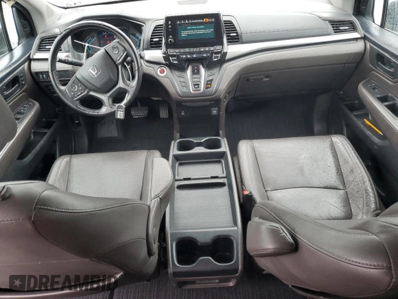 2021 Honda Odyssey EX-L with VIN 5FNRL6H77MB026329, listed as a Copart auction lot 48042705 with 45,046 mi miles and Salvage Title. Bid and sale history available at DreamBid. Image 8.