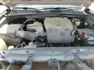 2018 Toyota Tacoma SR5 с VIN 3TMBZ5DN1JM013291, выставлен на аукционе Copart как лот 64250585 с пробегом 95 044 миль миль и Списание • Salvage title. История ставок и продаж доступна на DreamBid. Изображение 14.