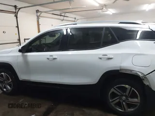 2018 GMC Terrain SLT with VIN 3GKALVEVXJL319704, listed as a IAAI auction lot 41595936 with 71,720 mi miles. Bid and sale history available at carsss.com. Image 15.