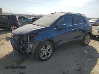 2020 Chevrolet Trax LT with VIN 3GNCJLSB6LL112391, listed as a Copart auction lot 48782835 with 0 mi miles and Salvage Title. Bid and sale history available at carsss.com. Image 1.