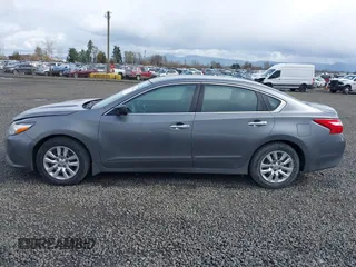 2017 Nissan Altima SR z VIN 1N4AL3AP0HN313305, wystawiony jako IAAI lot #41807901 z przebiegiem 109 558 mil mil oraz . Historia ofert i sprzedaży dostępna na DreamBid. Obrazek 14.