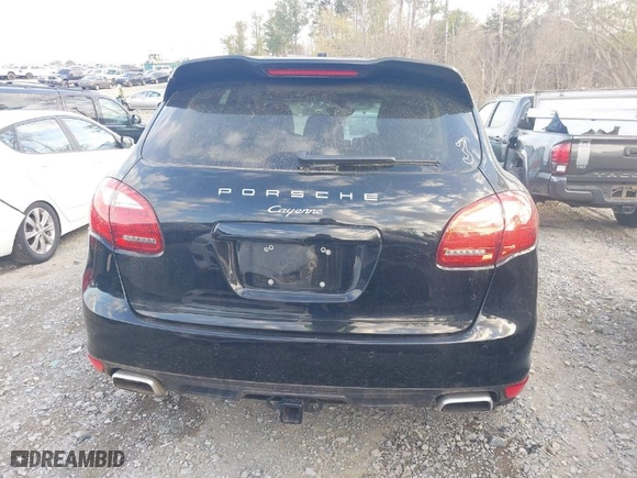 2013 Porsche Cayenne Diesel with VIN WP1AF2A27DLA38049, listed as a IAAI auction lot 41848489 with 103,292 mi miles. Bid and sale history available at carsss.com. Image 16.