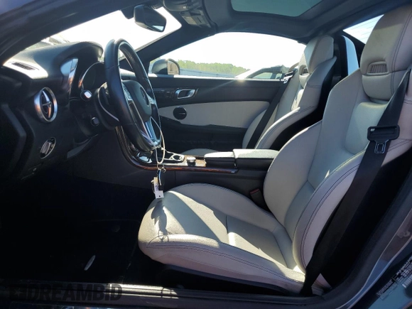 2015 Mercedes-Benz SLK-Class SLK 250 with VIN WDDPK4HA9FF101515, listed as a Copart auction lot 53091124 with 91,807 mi miles. Bid and sale history available at carsss.com. Image 7.