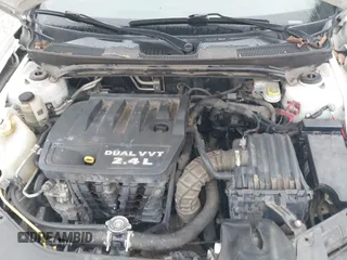 2013 Chrysler 200 Limited with VIN 1C3CCBCB8DN568054, listed as a IAAI auction lot 41506726 with 137,318 mi miles. Bid and sale history available at carsss.com. Image 10.
