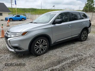 2017 Mitsubishi Outlander ES z VIN JA4AZ2A34HZ038900, wystawiony jako Copart lot #61067925 z przebiegiem 152 826 mil mil oraz Czysty tytuł • Clean title. Historia ofert i sprzedaży dostępna na DreamBid. Obrazek 1.