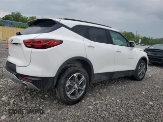 2023 Chevrolet Blazer LT с VIN 3GNKBHR42PS141962, выставлен на аукционе Copart как лот 56935375 с пробегом 28 141 миль миль и Списание • Salvage title. История ставок и продаж доступна на DreamBid. Изображение 3.