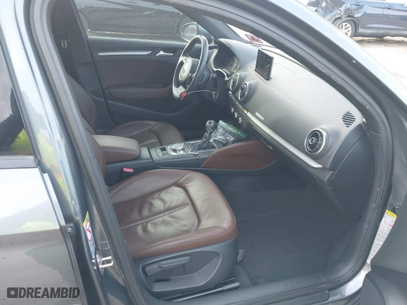 2015 Audi A3 2.0T Premium with VIN WAUBFGFF3F1005219, listed as a IAAI auction lot 41865869 with 91,993 mi miles. Bid and sale history available at carsss.com. Image 5.