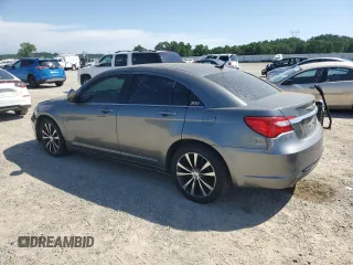 2013 Chrysler 200 Limited with VIN 1C3CCBCG0DN595339, listed as a Copart auction lot 53139975 with 145,842 mi miles and Clean Title. Bid and sale history available at carsss.com. Image 2.