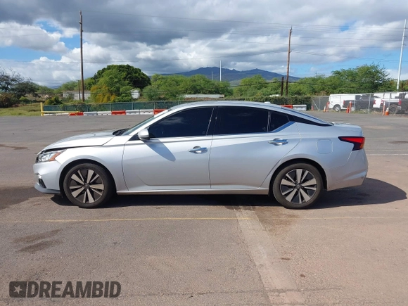 2020 Nissan Altima 2.5 SL with VIN 1N4BL4EV2LC135355, listed as a IAAI auction lot 41778726 with 104,603 mi miles. Bid and sale history available at carsss.com. Image 14.