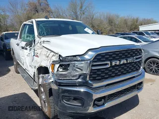 2024 Ram 2500 Big Horn with VIN 3C6UR5DL9RG291347, listed as a IAAI auction lot 41856526 with 33,337 mi miles. Bid and sale history available at carsss.com. Image 1.