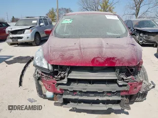 2016 Ford Escape SE with VIN 1FMCU9G92GUB70319, listed as a IAAI auction lot 41747240 with 114,158 mi miles. Bid and sale history available at carsss.com. Image 13.