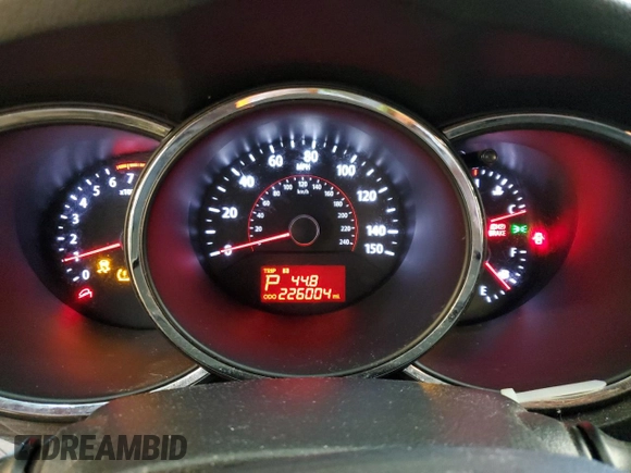 2013 Kia Sorento EX with VIN 5XYKU3A61DG330313, listed as a Copart auction lot 63242405 with 226,004 mi miles and Salvage title. Bid and sale history available at DreamBid. Image 9.