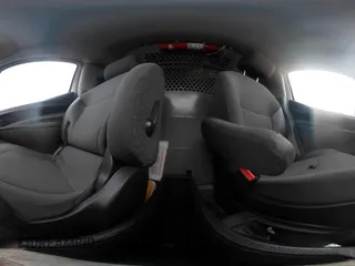 2016 Nissan NV200 S z VIN 3N6CM0KN3GK692300, wystawiony jako IAAI lot #41098566 z przebiegiem 128 217 mil mil oraz . Historia ofert i sprzedaży dostępna na DreamBid. Obrazek 18.