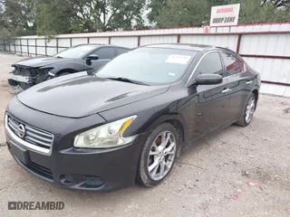 2012 Nissan Maxima 3.5 SV with VIN 1N4AA5AP8CC838523, listed as a IAAI auction lot 41282958 with 151,586 mi miles. Bid and sale history available at carsss.com. Image 2.