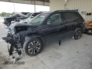 2022 Volkswagen Tiguan S z VIN 3VV1B7AX2NM110802, wystawiony jako Copart lot #57135405 z przebiegiem 33 332 mil mil oraz Nie do naprawy • Non repairable. Historia ofert i sprzedaży dostępna na DreamBid. Obrazek 1.