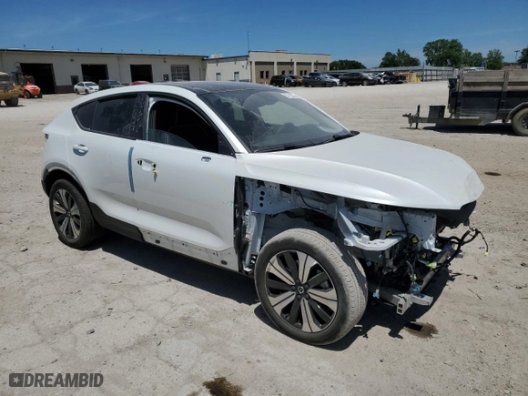 2023 Volvo C40 Recharge Pure Electric Plus with VIN YV4ED3GL1P2054494, listed as a Copart auction lot 57722314 with 11,764 mi miles and Salvage Title. Bid and sale history available at carsss.com. Image 4.