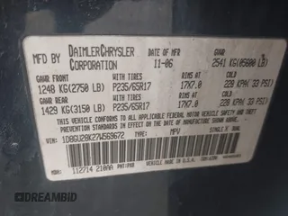 2007 Dodge Nitro SXT with VIN 1D8GU28K27W569672, listed as a IAAI auction lot 41868853 with 179,145 mi miles and . Bid and sale history available at carsss.com. Image 9.