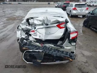 2016 Ford Fusion SE with VIN 1FA6P0H76G5112392, listed as a IAAI auction lot 41835584 with 164,607 mi miles. Bid and sale history available at carsss.com. Image 17.