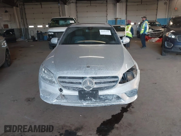 2021 Mercedes-Benz C 300 z VIN W1KWF8EB6MR646927, wystawiony jako IAAI lot #41645450 z przebiegiem 53 464 mil mil oraz . Historia ofert i sprzedaży dostępna na DreamBid. Obrazek 12.