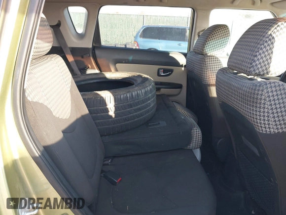 2012 Kia Soul + with VIN KNDJT2A6XC7453032, listed as a IAAI auction lot 40955347 with 155,804 mi miles. Bid and sale history available at carsss.com. Image 8.