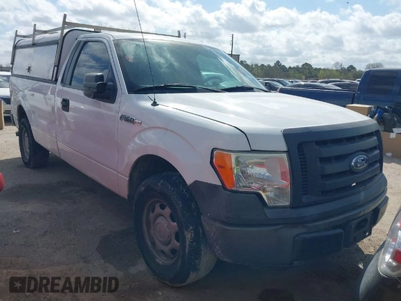 2011 Ford F-150 XL with VIN 1FTMF1CMXBKD56080, listed as a IAAI auction lot 41768095 with 269,355 mi miles. Bid and sale history available at carsss.com. Image 1.