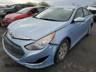 2012 Hyundai Sonata Hybrid z VIN KMHEC4A41CA024260, wystawiony jako Copart lot #57476755 z przebiegiem 140 883 mil mil oraz Szkoda całkowita • Salvage title. Historia ofert i sprzedaży dostępna na DreamBid. Obrazek 1.