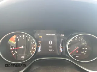 2018 Jeep Compass Altitude z VIN 3C4NJCBB7JT327535, wystawiony jako Copart lot #52670505 z przebiegiem 73 464 mil mil oraz Szkoda całkowita • Salvage title. Historia ofert i sprzedaży dostępna na DreamBid. Obrazek 9.