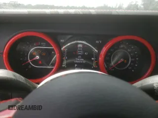 2020 Jeep Wrangler Unlimited Rubicon z VIN 1C4HJXFN9LW315814, wystawiony jako Copart lot #49147855 z przebiegiem 28 902 mil mil oraz Szkoda całkowita • Salvage title. Historia ofert i sprzedaży dostępna na DreamBid. Obrazek 9.