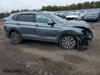 2020 Volkswagen Tiguan SE with VIN 3VV2B7AX9LM141160, listed as a Copart auction lot 48631595 with 38,893 mi miles and Salvage Title. Bid and sale history available at carsss.com. Image 4.