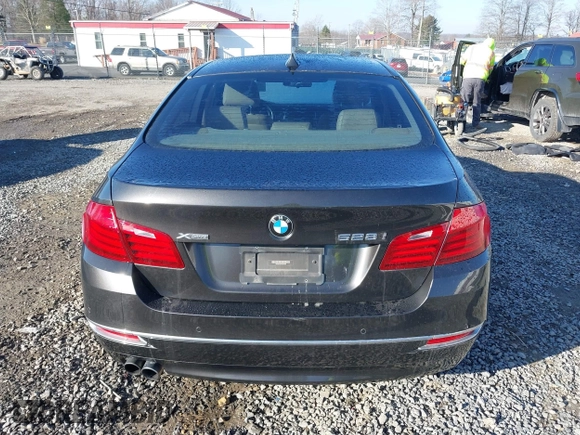 2014 BMW 5 Series 528i xDrive with VIN WBA5A7C54ED616297, listed as a IAAI auction lot 41877809 with 147,874 mi miles and . Bid and sale history available at DreamBid. Image 16.