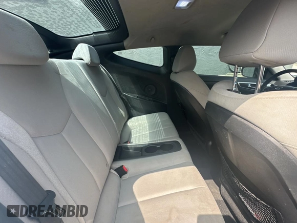 2012 Hyundai Veloster w/Gray Int с VIN KMHTC6AD6CU036826, выставлен на аукционе Copart как лот 48781135 с пробегом 169 498 миль миль и Чистый • Clean title. История ставок и продаж доступна на DreamBid. Изображение 6.