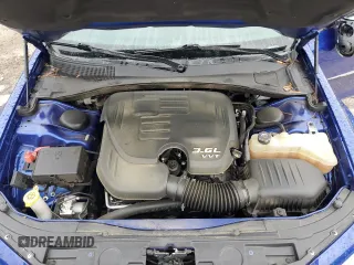 2019 Chrysler 300 Limited z VIN 2C3CCAEG4KH528739, wystawiony jako Copart lot #55757315 z przebiegiem 84 330 mil mil oraz Szkoda całkowita • Salvage title. Historia ofert i sprzedaży dostępna na DreamBid. Obrazek 11.