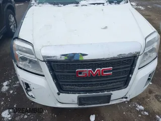 2010 GMC Terrain SLT-2 z VIN 2CTFLJEYXA6226212, wystawiony jako IAAI lot #41563252 z przebiegiem Nie podano mil oraz . Historia ofert i sprzedaży dostępna na DreamBid. Obrazek 6.