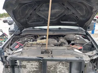 2000 Ford Excursion Limited с VIN 1FMNU42F1YEE50348, выставлен на аукционе IAAI как лот 42212549 с пробегом 253 665 миль миль и . История ставок и продаж доступна на DreamBid. Изображение 10.