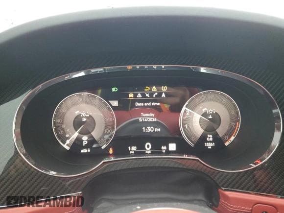 2022 Bentley Bentayga V8 z VIN SJAAM2ZV8NC039607, wystawiony jako Copart lot #54888564 z przebiegiem 15 561 mil mil oraz . Historia ofert i sprzedaży dostępna na DreamBid. Obrazek 9.