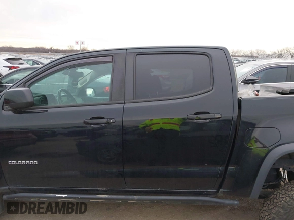 2018 Chevrolet Colorado 4WD ZR2 with VIN 1GCGTEENXJ1164617, listed as a IAAI auction lot 41354074 with 61,155 mi miles. Bid and sale history available at carsss.com. Image 14.