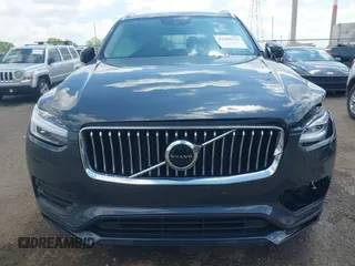 2022 Volvo XC90 Momentum z VIN YV4A22PK2N1782723, wystawiony jako IAAI lot #42200122 z przebiegiem 26 528 mil mil oraz . Historia ofert i sprzedaży dostępna na DreamBid. Obrazek 12.