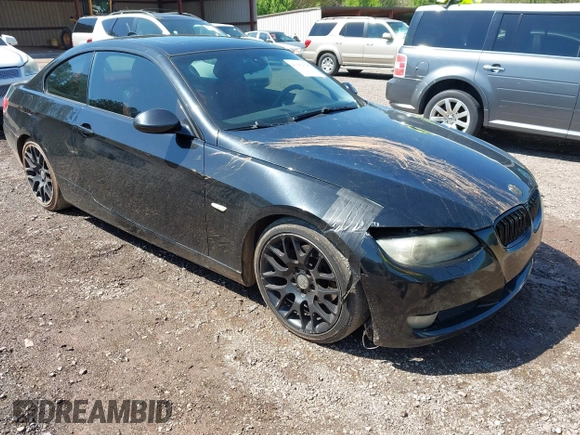 2009 BMW 3 Series 328i with VIN WBAWB33509P138474, listed as a IAAI auction lot 41992328 with 177,613 mi miles. Bid and sale history available at carsss.com. Image 6.