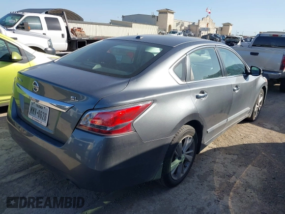 2015 Nissan Altima S with VIN 1N4AL3AP3FN343704, listed as a IAAI auction lot 42079358 with 172,343 mi miles and . Bid and sale history available at DreamBid. Image 4.