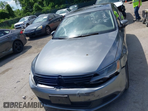 2012 Volkswagen Jetta SE z VIN 3VWDP7AJ4CM323219, wystawiony jako IAAI lot #42290353 z przebiegiem 313 663 mil mil oraz . Historia ofert i sprzedaży dostępna na DreamBid. Obrazek 6.