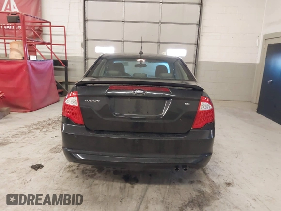 2010 Ford Fusion SE with VIN 3FAHP0HA3AR169898, listed as a IAAI auction lot 41033517 with 194,856 mi miles. Bid and sale history available at carsss.com. Image 16.
