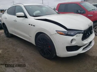 2018 Maserati Levante GranLusso z VIN ZN661XUL4JX305898, wystawiony jako Copart lot #68661242 z przebiegiem 33 340 mil mil oraz . Historia ofert i sprzedaży dostępna na DreamBid. Obrazek 4.