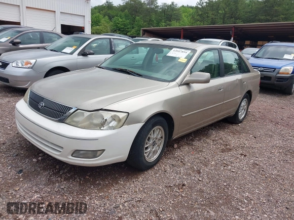 2000 Toyota Avalon XL with VIN 4T1BF28B4YU003928, listed as a IAAI auction lot 42047894 with 303,179 mi miles and . Bid and sale history available at DreamBid. Image 2.