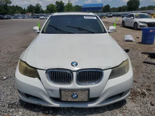 2009 BMW 3 Series 328i with VIN WBAPH77559NL82508, listed as a Copart auction lot 62209325 with 194,287 mi miles and Clean title. Bid and sale history available at DreamBid. Image 5.