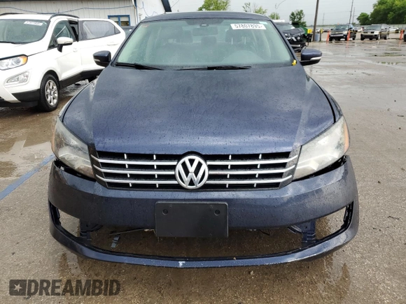 2015 Volkswagen Passat SE with VIN 1VWBV7A34FC061724, listed as a Copart auction lot 57807895 with 101,621 mi miles and Salvage title. Bid and sale history available at DreamBid. Image 5.
