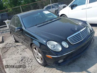 2005 Mercedes-Benz E 320 z VIN WDBUF65J35A640823, wystawiony jako IAAI lot #42436627 z przebiegiem 290 252 mil mil oraz . Historia ofert i sprzedaży dostępna na DreamBid. Obrazek 1.