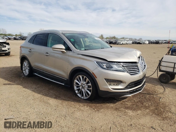2015 Lincoln MKC z VIN 5LMCJ1A97FUJ07358, wystawiony jako Copart lot #54928855 z przebiegiem 85 844 mil mil oraz Szkody całkowita. Historia ofert i sprzedaży dostępna na DreamBid. Obrazek 4.