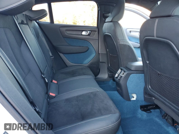 2023 Volvo C40 Recharge Pure Electric Ultimate with VIN YV4ED3GM8P2061144, listed as a Copart auction lot 79808064 with 22,273 mi miles and Salvage Title. Bid and sale history available at carsss.com. Image 11.