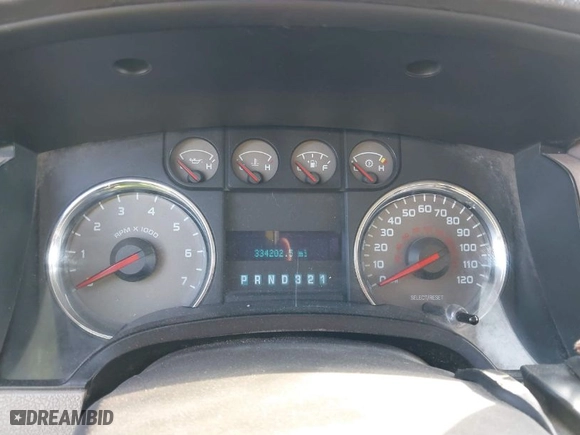 2010 Ford F-150 XL with VIN 1FTEW1C88AFD91697, listed as a IAAI auction lot 41890286 with 334,202 mi miles. Bid and sale history available at carsss.com. Image 7.